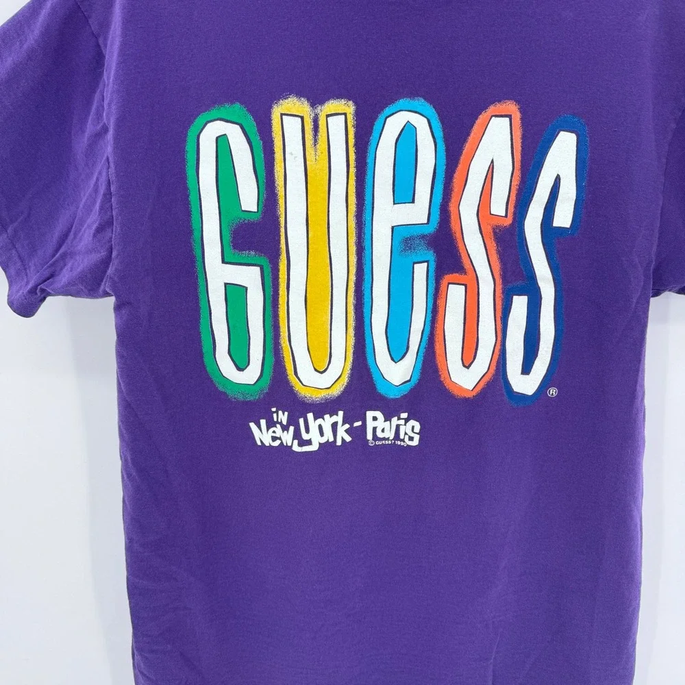 Vintage 1990 Guess Georges Marciano Purple Graphic T-Shirt New York Paris USA M - Picture 2 of 7